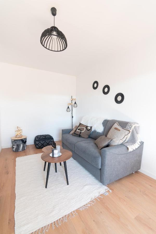 Bienvenue Chez Vous Tres Calme Et En Plein Centre Apartment Mantes-la-Jolie Bagian luar foto