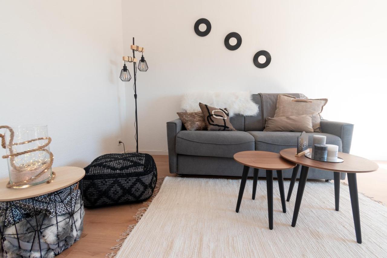 Bienvenue Chez Vous Tres Calme Et En Plein Centre Apartment Mantes-la-Jolie Bagian luar foto
